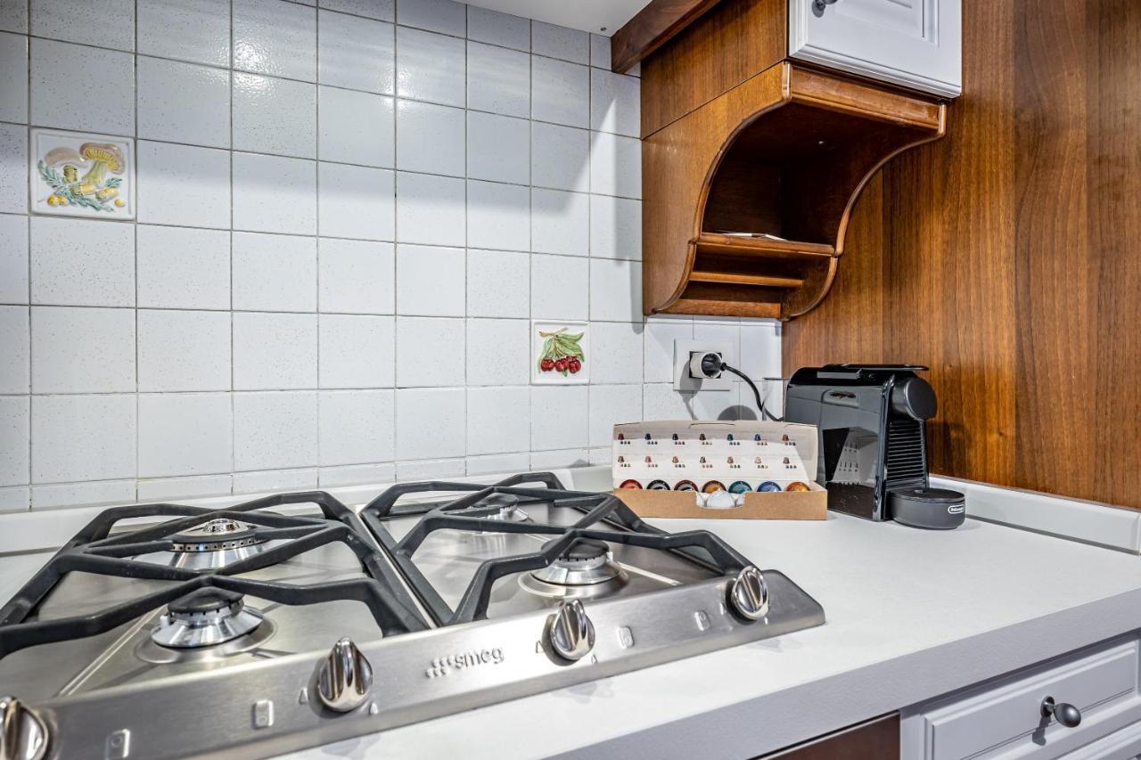 Yid Elegant Apt With Garage Florencia Exterior foto